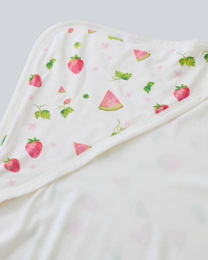 Hooded Blanket - Strawberry Print