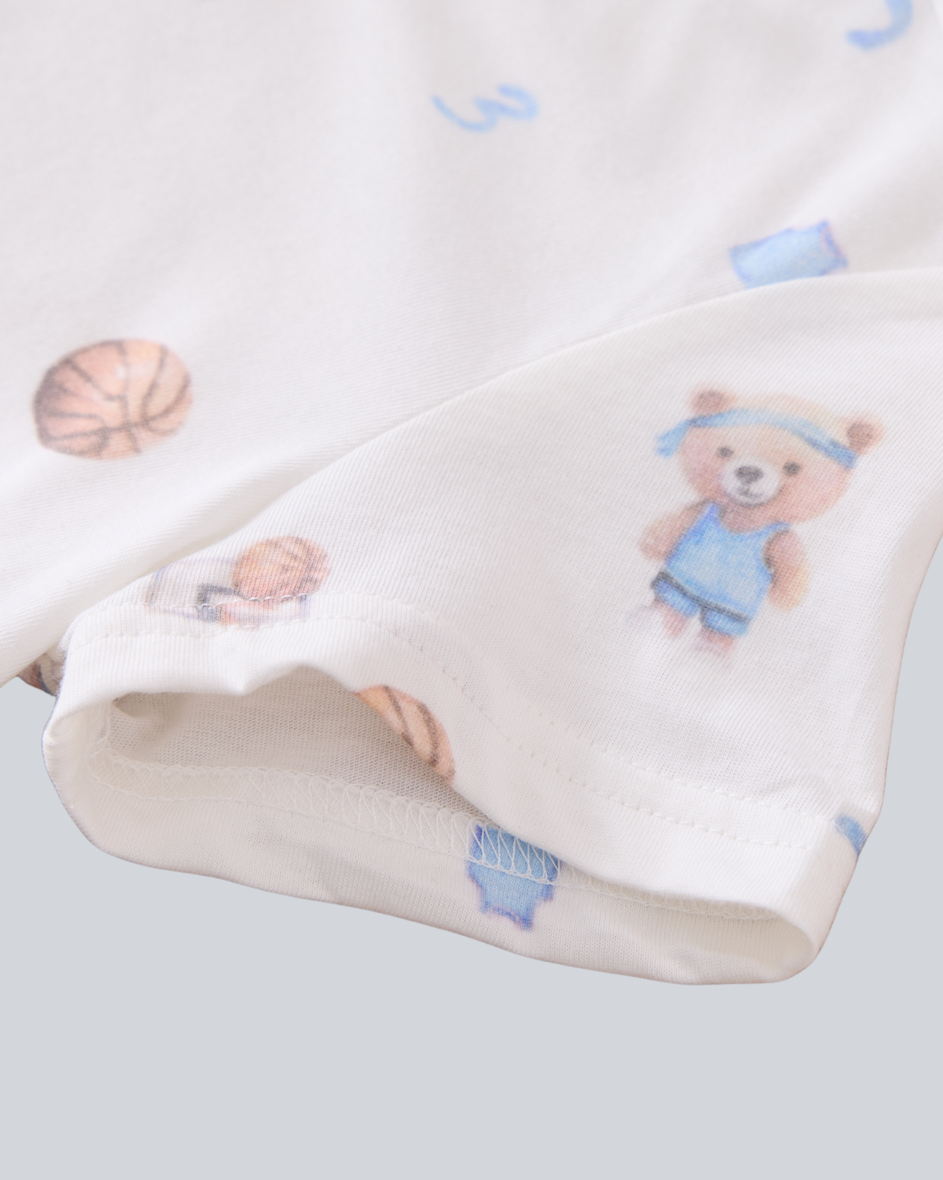 Short Sleeves T-shirt - Basketball Print